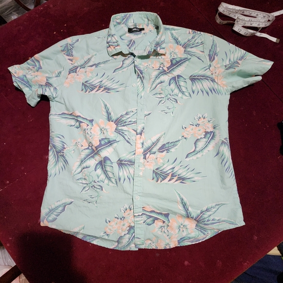 Fashion Nova Men Ocean Side Floral Short Sleeve Botton Down Shirt - Aqua - Picture 3 of 8